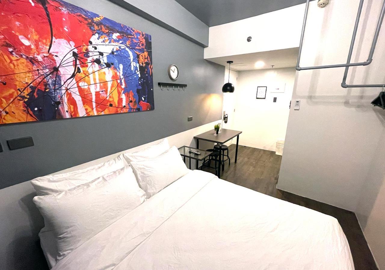 Mystay Hotel Bgc West Makati City Exterior photo